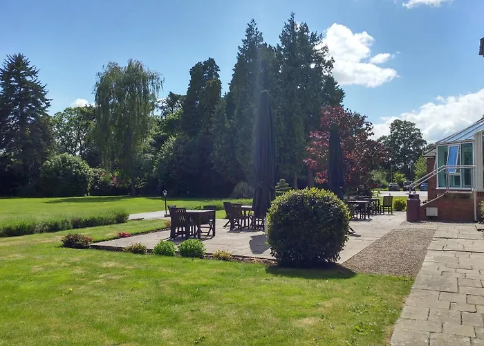 Burn Hall Hotel
